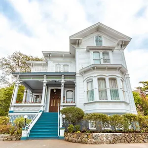 Amethyst Bed & Breakfast Victoria